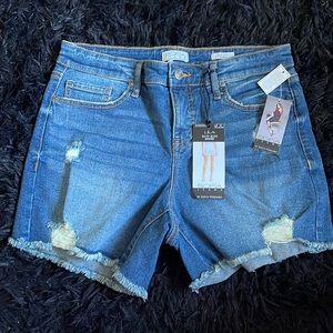 Sofia Vergara short denim size 6 NEW